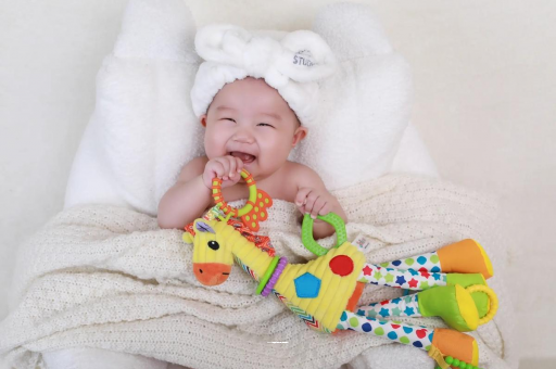 仁寿宝宝的口欲期